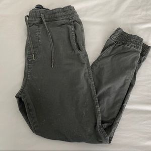 Hollister Men’s chino Jogger, size XS